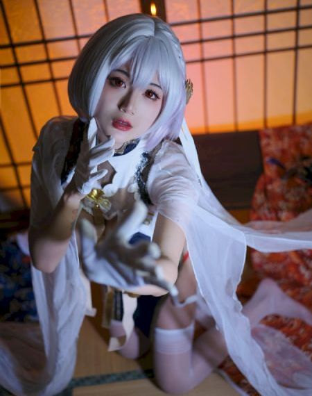 《女员工的滋味》2